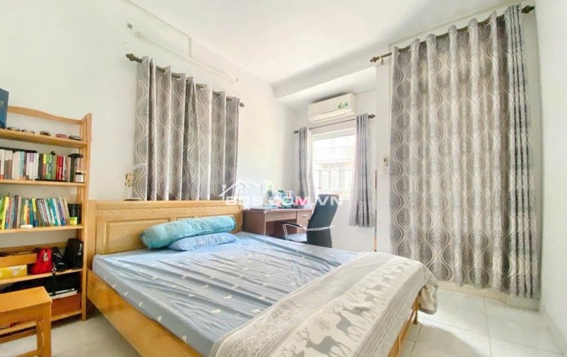 Bán nhà Góc 2 Mặt Tiền Hẻm 8m Hoàng Hoa Thám P.12, Tân Bình, 64m2, 3 Tầng, 3PN. Chỉ 10 Tỷ còn TL